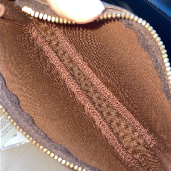 Louis Vuitton mini pochette - Picture 7 of 10